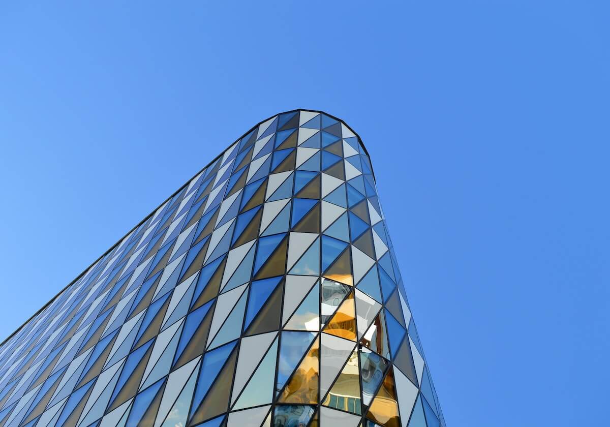 韩漫屋像调参数:先确认这段话有没有把例外藏起来,再把标题改成问题句(像给句子做体检)